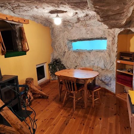 Klub Zlata Ribica Hotel Jesenice Buitenkant foto